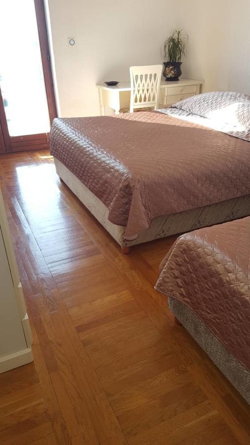 פירובאץ Apartment Sara מראה חיצוני תמונה
