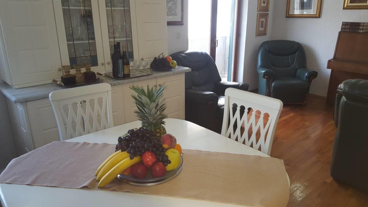 פירובאץ Apartment Sara מראה חיצוני תמונה